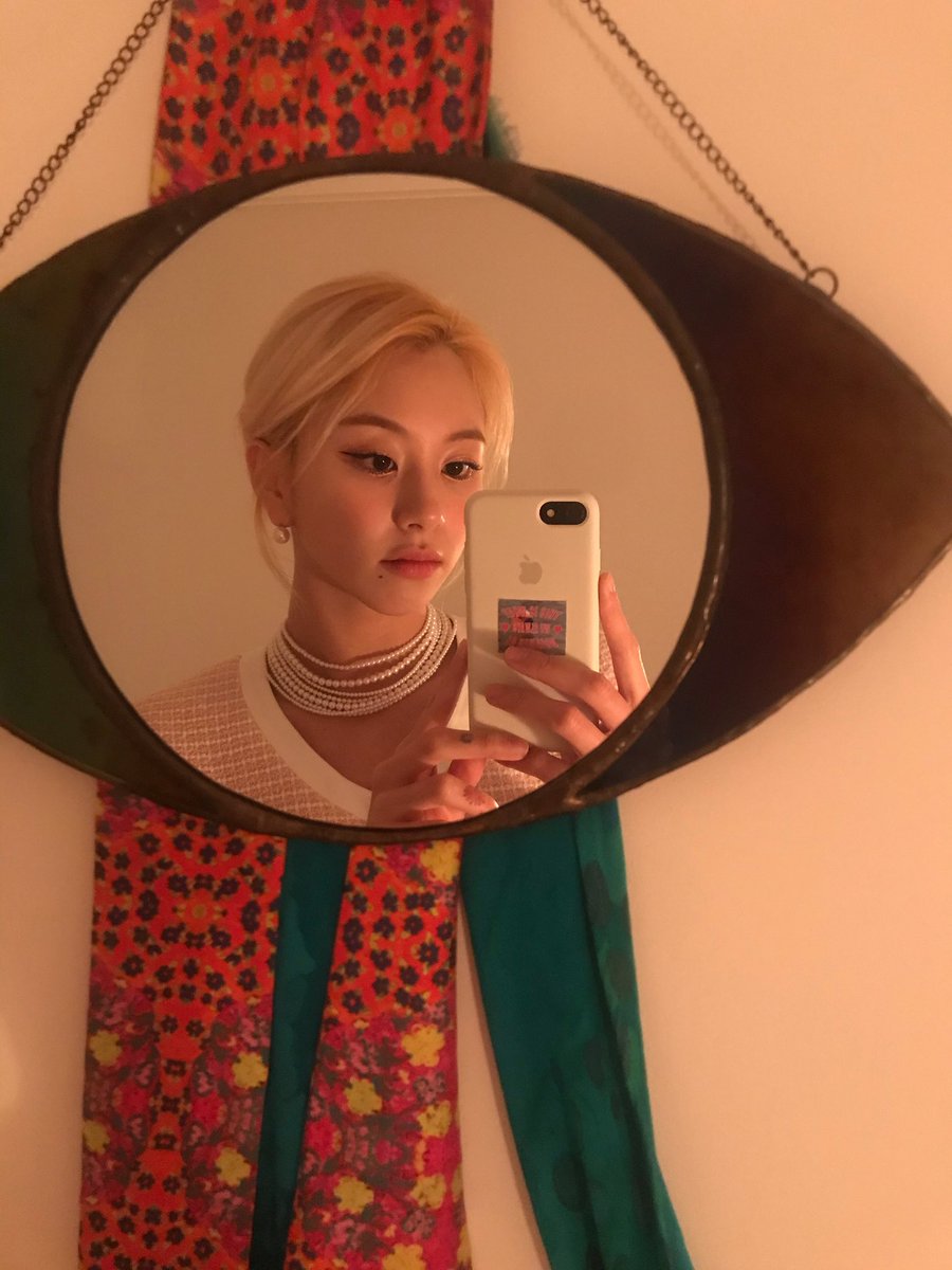 thinkingchae's tweet image. i  love  her  so  much