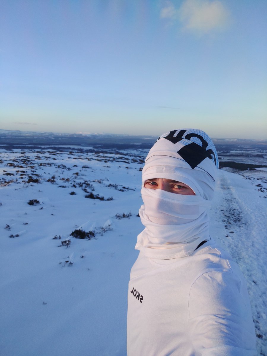 ReidsColl's tweet image. Wonderful feat of strength by Zabir on his 18th birthday who has ran up Craiglea Quarry to celebrate.  "Don't stop when you are tired, stop when you are done."