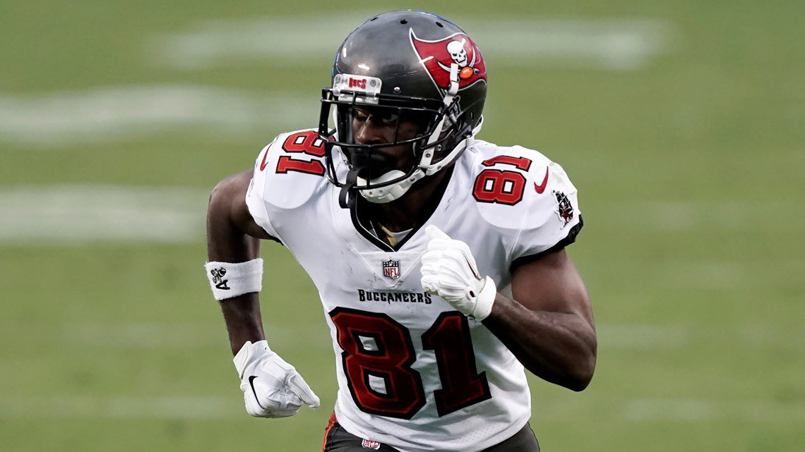 WR Antonio Brown (knee) is out for Sunday, per Bruce Arians. xz - Tampa Bay...