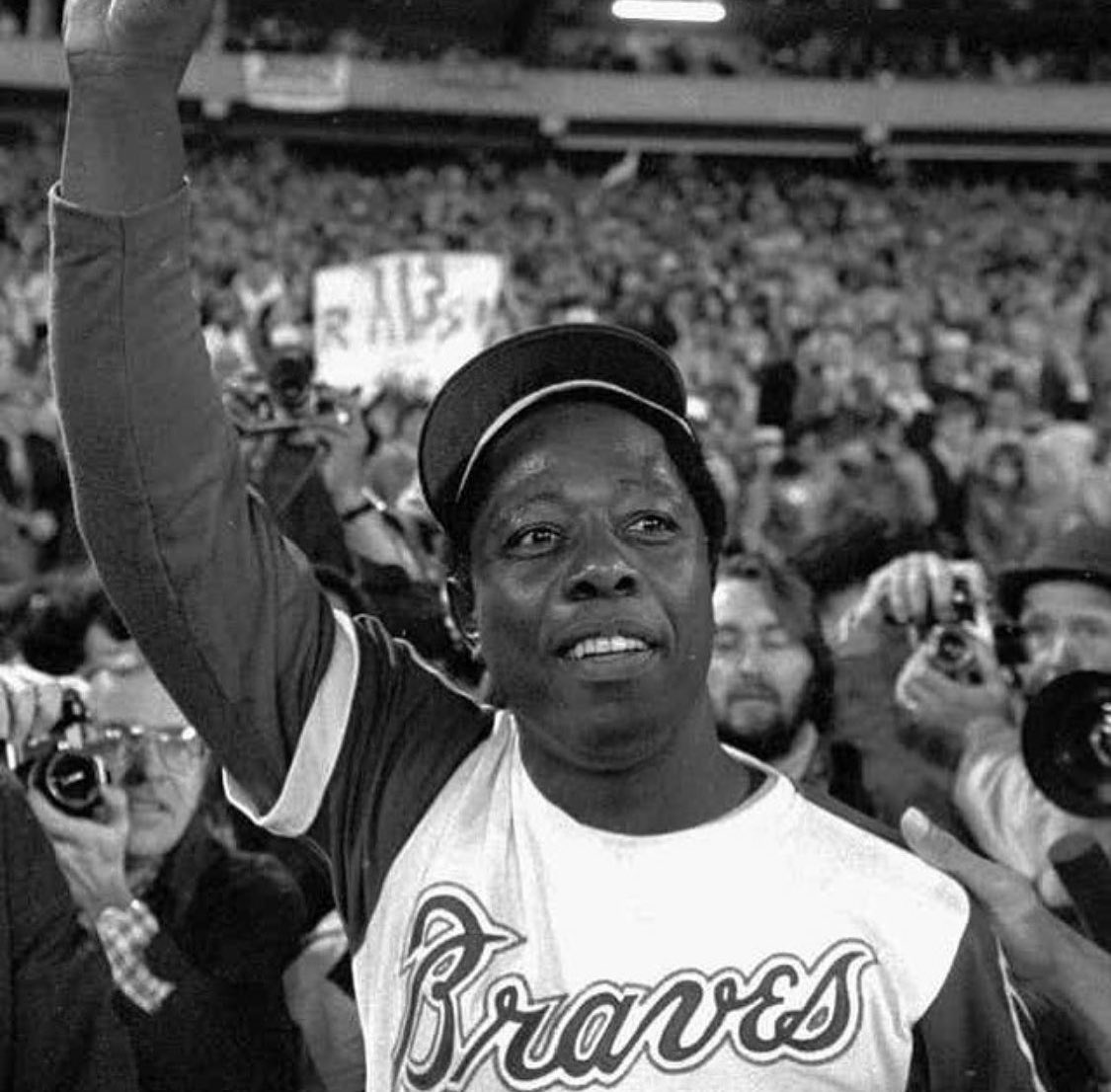 BSN SPORTS Baseball (@bsn_baseball) on Twitter photo Baseball lost a giant in our game this morning. “Hammering” Hank Aaron, Hall of Famer and former Home Run King has passed away. #44 #HammeringHank 🕊
<a href="/bsnsports/">BSN SPORTS</a> Baseball lost a giant in our game this morning. “Hammering” Hank Aaron, Hall of Famer and former Home Run King has passed away. #44 #HammeringHank 🕊
<a href="/bsnsports/">BSN SPORTS</a>
