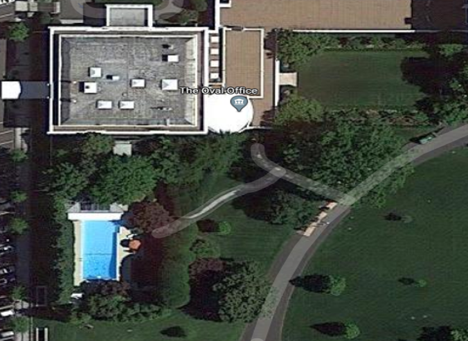 Guess what guys and gals? Found the smoking gun out of all of this drama theatre scene with B!den. It is so simple too.There isnt a parking lot rear of O*val Office:Pretty much can say Castle Rock is crossed out on list now.