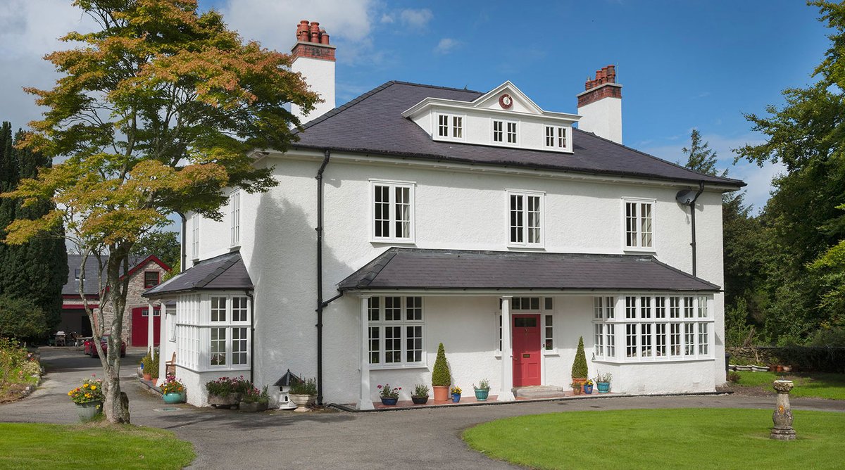 Choices Alternative To Timber has solutions for homeowners in Conservation Areas by extracting key principles and adhering to Article 4 conservation areas guidelines.

Ideal for period &amp; new properties in a wide range of timber effects &amp; styles.  ow.ly/M6Vn50DfOg0