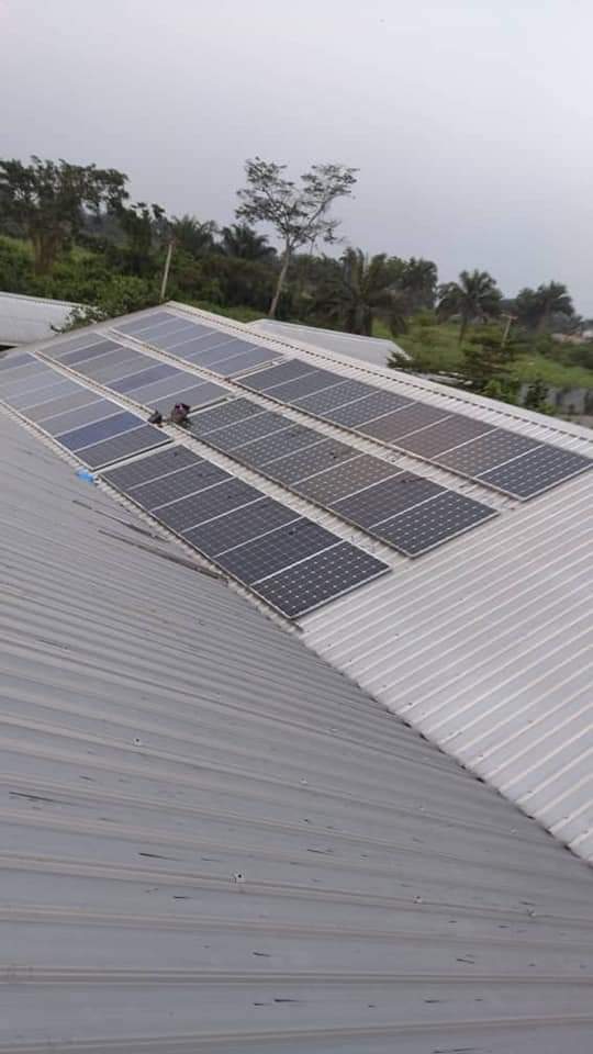 dimexsolarlight's tweet photo. We assure you 24hrs light supply, with 1year warranty call us 📲 on +2349072523098. https://t.co/xSvwCuh3iD