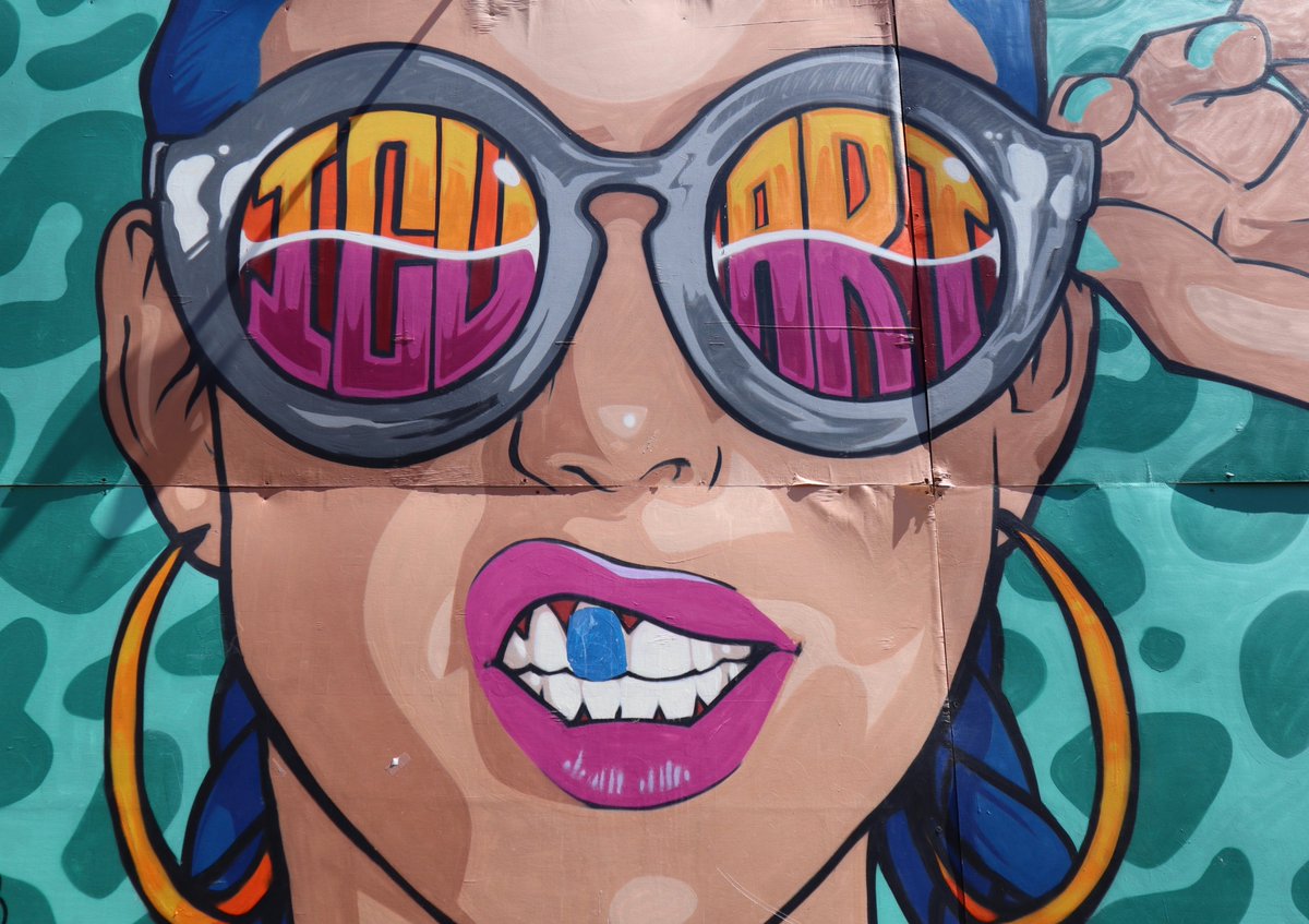 FreshAirNews's tweet photo. @emilyandoo and @kneereplacmnt take us through the week in #PopCulture... https://t.co/7T9TZE4Cli