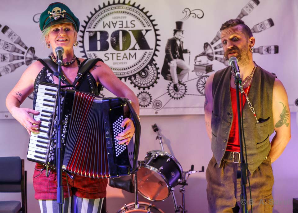 BarrySavell's tweet photo. @BradfordRoots 
Here are Jassy and Ted, aka Swingletree, on the Box Steam stage at Bradford Roots Music Festival 2020. 
#MyBradfordRoots https://t.co/2haDUe3V7D