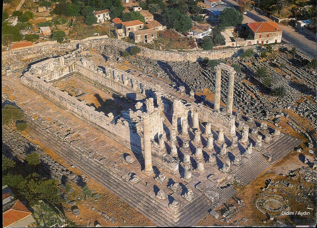 The temple to Apollo in Didyma was constructed sometime in the 6th century. A large sum of gold was deposited within the treasury at the time by king Croesus.