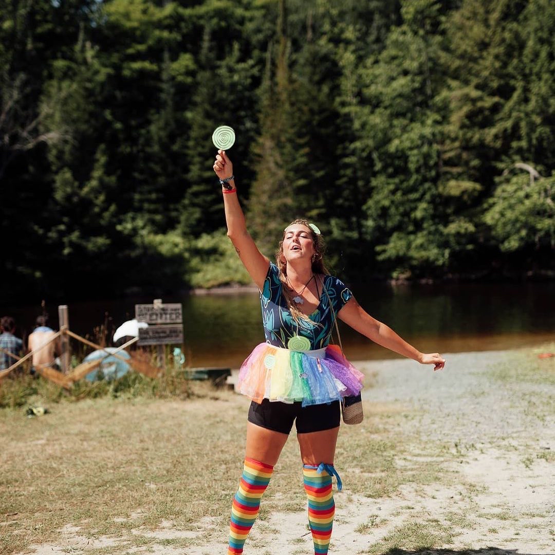 When your work attire is this, you KNOW you’ve got a fun job! Apply now to work at camp THIS summer! #CCUSA #CCUSAStrong #BestSummer Ever #Travel #Explore #WorkandTravel #GapYearTravel #WorkAbroad #LoveVolunteers #CampCounselor #PickYourAdventure