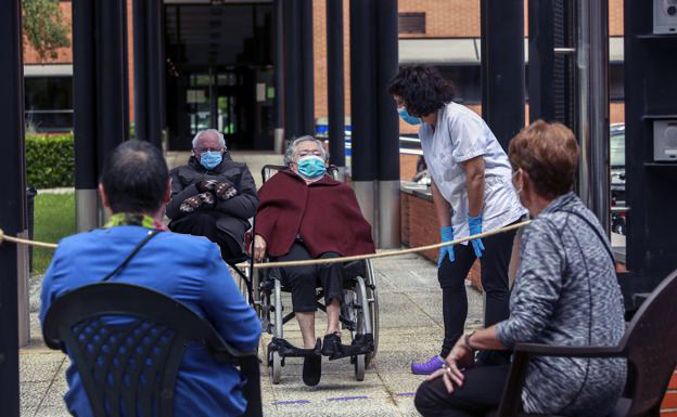 #Sanders  en la residencia. jeje.