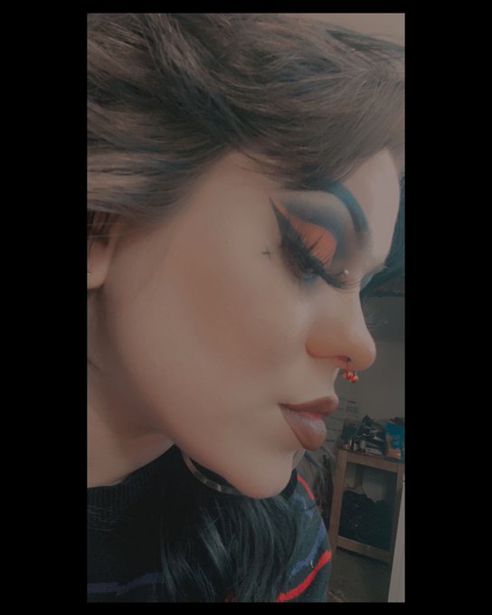 It&rsquo;s the nose for me 😍 #sideprofile #prettybabie https://t.co/VmqXCVPJay<a href="/tag/sideprofile"class="tags">#sideprofile</a><a href="/tag/prettybabie"class="tags">#prettybabie</a>