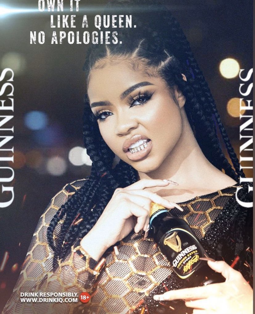 SpecialBreed8's tweet photo. Who recalls how Nengi introduced herself in the house😂😂

Nengi : I am a Bayelsa girl , I like Guiness 😂😂 

Omo i weak for my girl 🤣🤣🤣🤣🤣

Nengi your name keeps speaking for you 
 Congratulations Nengi 
Queen 👑 is HOME NOW #NengiXGuinness https://t.co/Bu27yTu4Yu