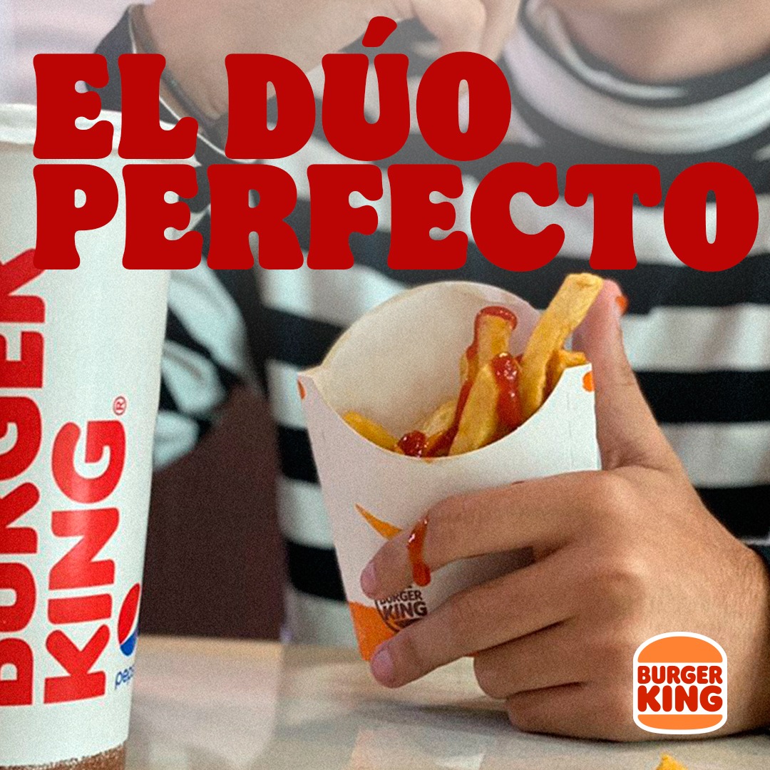 Nada mejor que acompañar tu hamburguesa favorita con nuestras crujientes y doradas papas fritas y un espumoso refresco.

Recuerda que si quieres hacer tus pedidos, puedes escribirnos a:

Caracas al 04166608187, Coro 04120622599 y en Barquisimeto al 04166231205. 📲