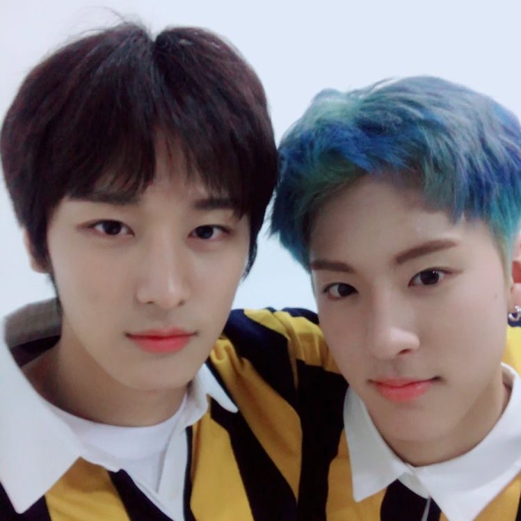 they belong together as small and tall ^^