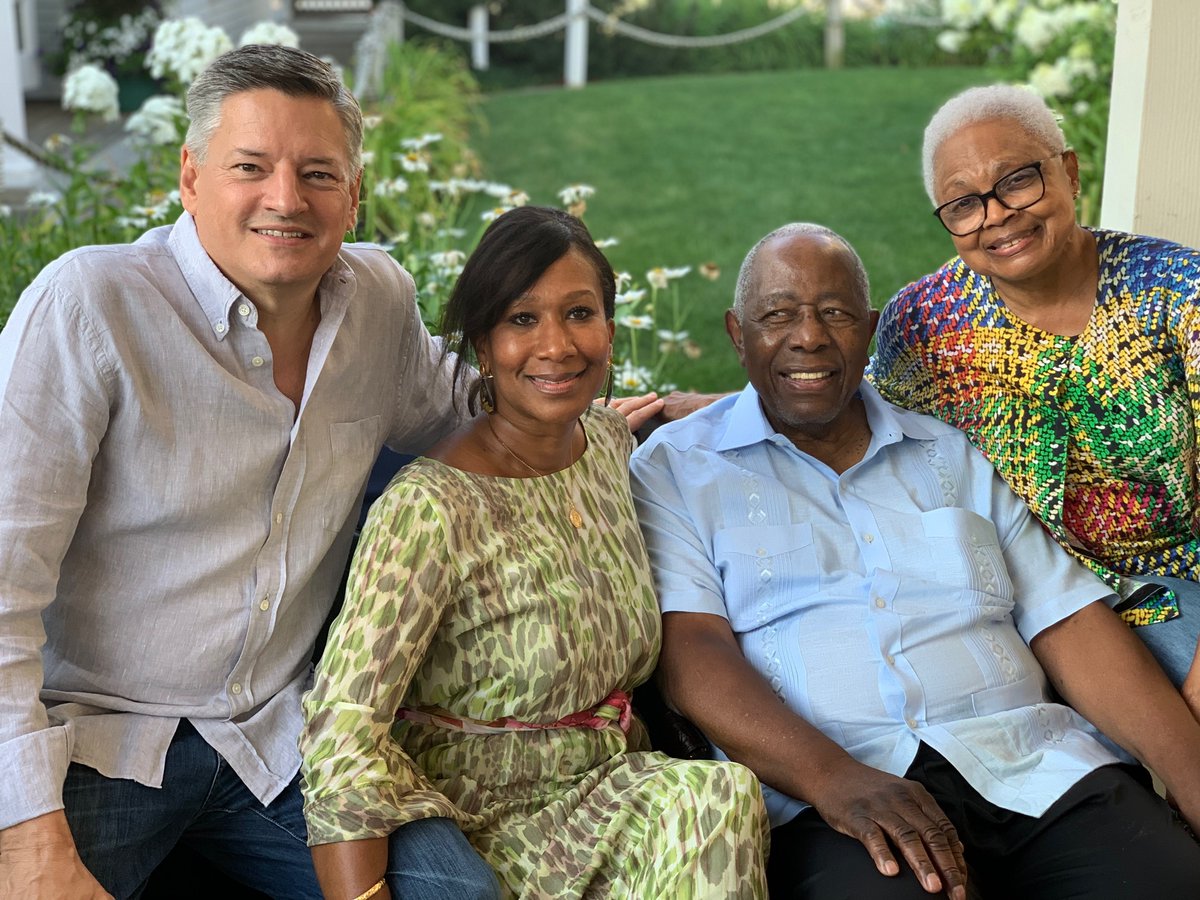 Netflix Queue على X: ""The great Hank Aaron was a legendary athlete, a  successful businessman, a generous philanthropist and the epitome of grace  under pressure. I'm grateful to have met him while