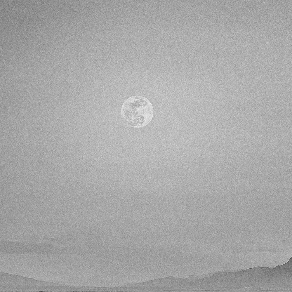 The sunset embers smolder low,
The Moon climbs o’er the hill, 
The peaks have caught the alpenglow,
The robin’s song is still.

-John L. Stoddard 
Listen #UnderTheLightOfTheMoon 1/29/2021🌕