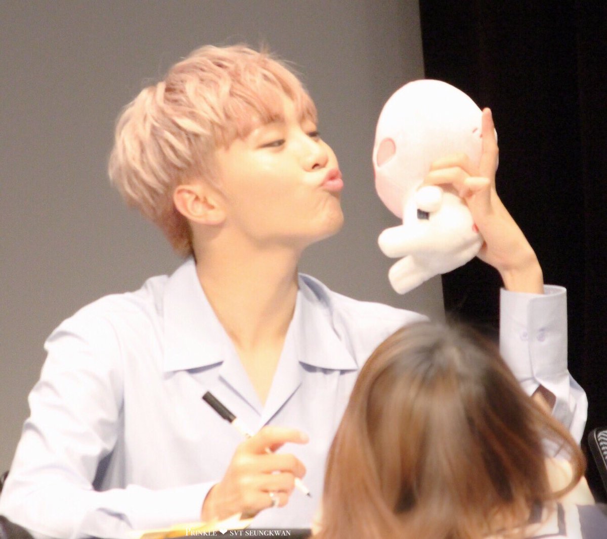 hourlyboo's tweet photo. #SEVENTEEN #세븐틴 #SEUNGKWAN #승관 @pledis_17 https://t.co/d64KUhey4C