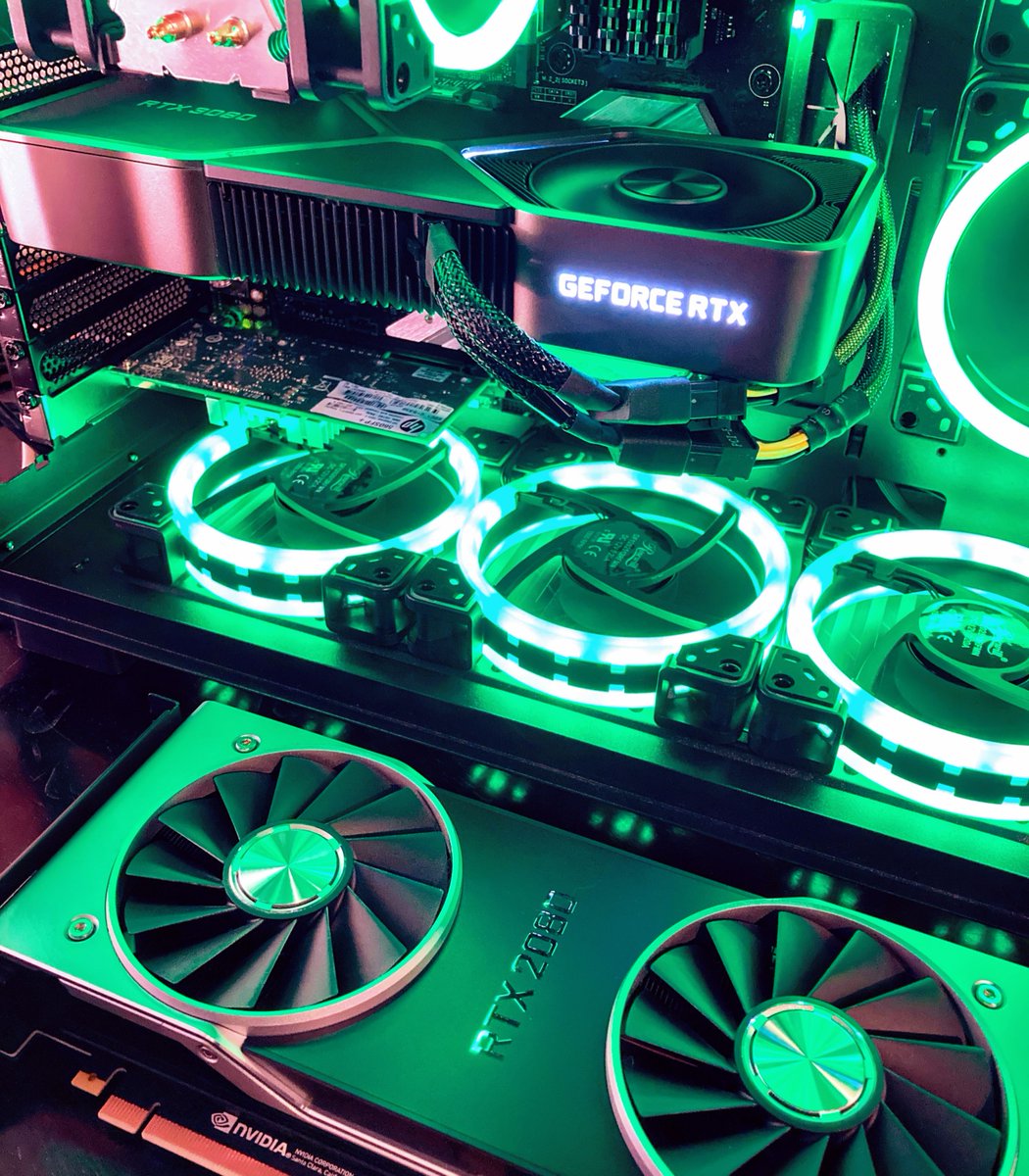 fragpad_'s tweet photo. Out with the old and in with the new! ππ
After hours spent trying to snag one of these, Agron pulled through for me! Thanks m8!
#rtx #rtx2080 #rtx2080fe #rtx3080 #rtx3080fe #foundersedition #nvidia #bestbuy #unicorn #alltheframes #shootforthemoon #rigporn #rgb #sexyaf https://t.co/jYrX3Syuyl