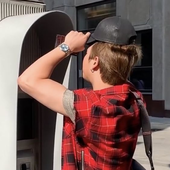 our next lesson is on the biceps brachii