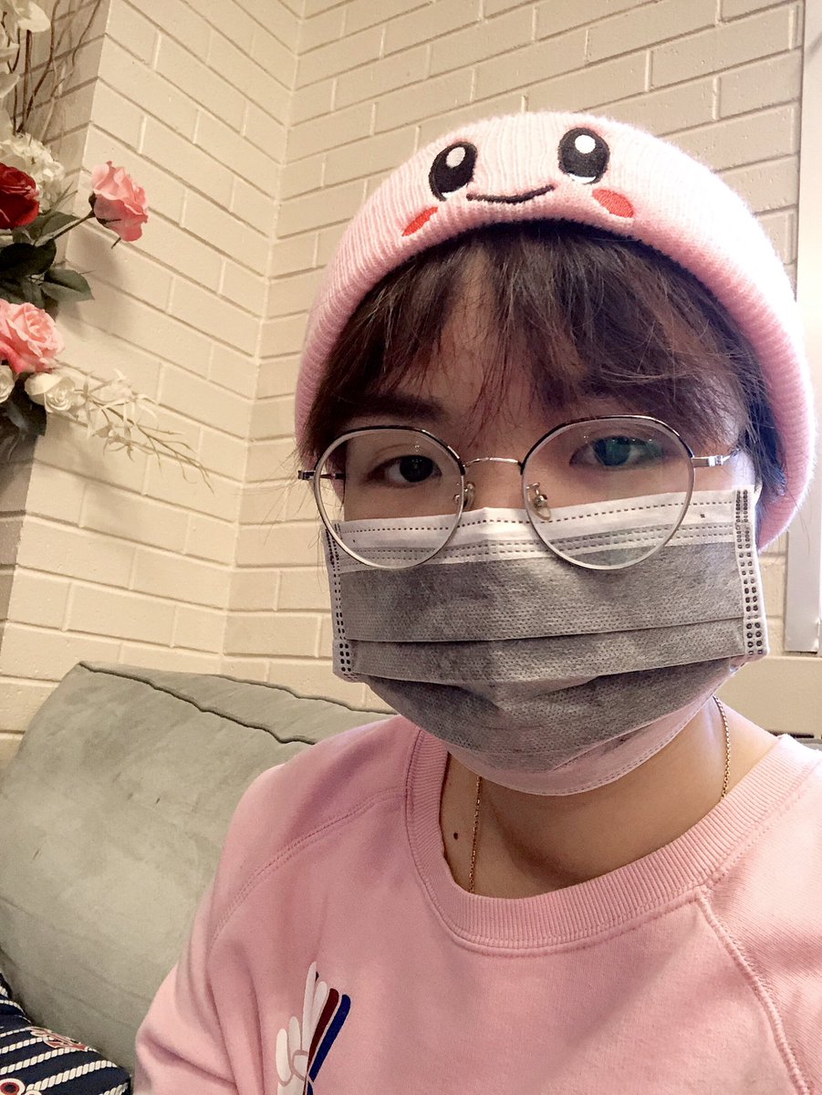 majebam008's tweet image. Byeongkwan says wear a mask 😷😷 
#ChoiceSelcaDay #ACE #에이스 #초이스 @official_ACE7