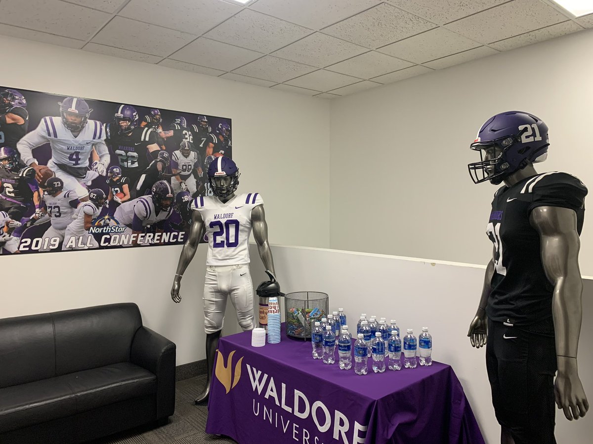 Had an amazing visit at my new home, excited to come back and get at it with the squad🟣⚫️ @CoachFinley_Wu @CoachChapaWUDB <a href="/brohach3/">Brody Rohach</a>