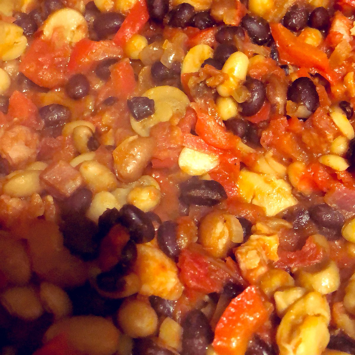 Airfixer's tweet photo. My Bean Cassoulet
I did just what the chap said
Hey Bim! It tastes great
#Haiku #OhCook @MrJamesMay https://t.co/VZSFhEgo4c