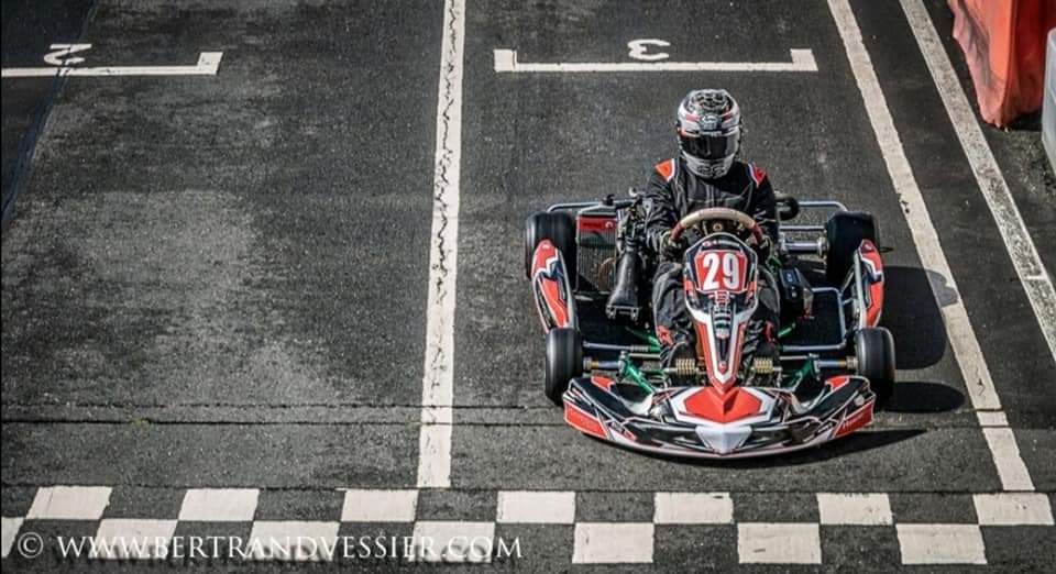 MissMotorsport's tweet photo. #frontviewchallenge picture of #sylvainvessier29 #motorsportphotography by @berts_photo
Love this shot!
#karting #motorsport #ukmotorsport #ukkarting 
Great photos for #mediapacks https://t.co/hdyMclVFTi