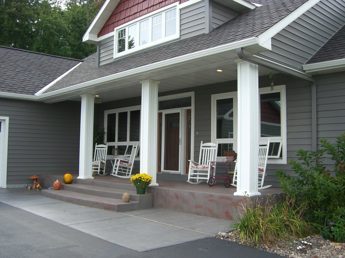 abcseamless's tweet photo. Thank goodness its Friday check out our Duck Matte Charcoal Gray siding. Would be a great addition to any home. Call in or visit our website to get set up for a quote https://t.co/etEoS7CGJo or 1-800-732-6577 #Update #ABCSeamless #ABCSeamlesssiding #newhome #fineliving https://t.co/Dsa4STijS6