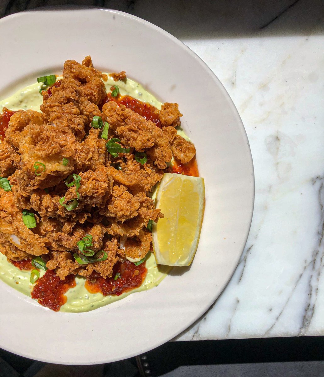 FoundryOnElm's tweet photo. ✨ Tonight’s Special ✨
Buttermilk Fried Calamari with herb aioli & chewy peppers. Perfect for pairing with one (or two!) of our new winter cocktails.
•
#Somerville #DavisSquare #OpenInBOS #winter #cozy #calamari #FishFriday #MA #MAdining #weekend #HelloWeekend #FridayNight https://t.co/sJc72lsEEZ