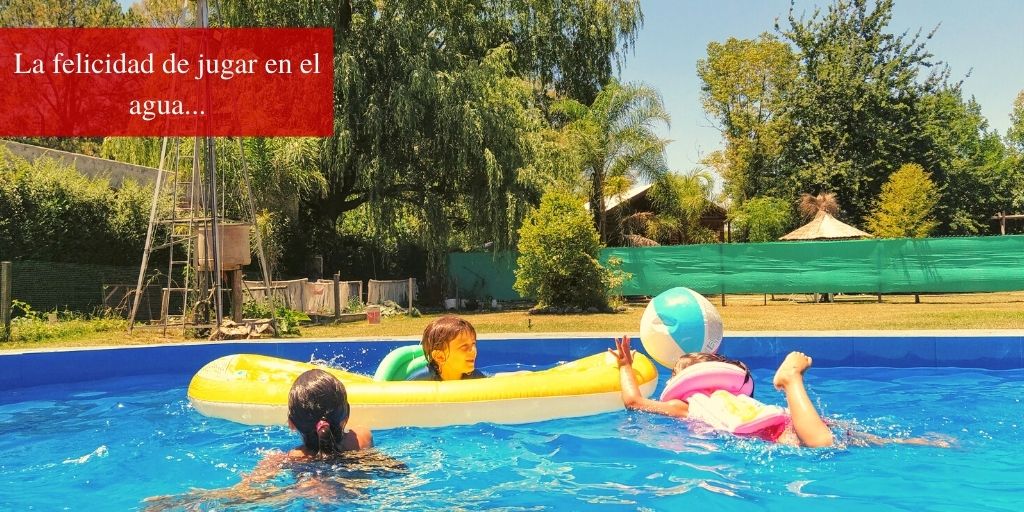 PosadasDelOeste's tweet photo. 😍La felicidad esta en esos simples momentos. Hoy 32° de Calor todos en la #pileta #piscina #BuenViernes #Cabañas #Cabañasdecampo #RedesSociales #TurismoBuenosAires #Turismo #Turimointerno #TurismoGralRodriguez https://t.co/mSrl9Ghb0N