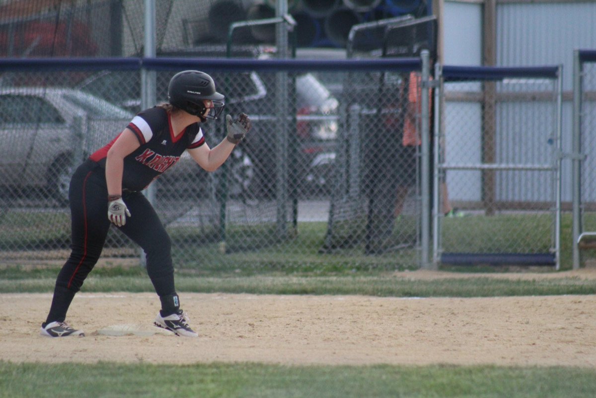 I’m very excited to announce my commitment to Roosevelt University to continue my academic and athletic career! A big thank you to my family, friends, coaches, and teammates who helped me get to this point! Go Lakers!💚🥎 @RULakersSB