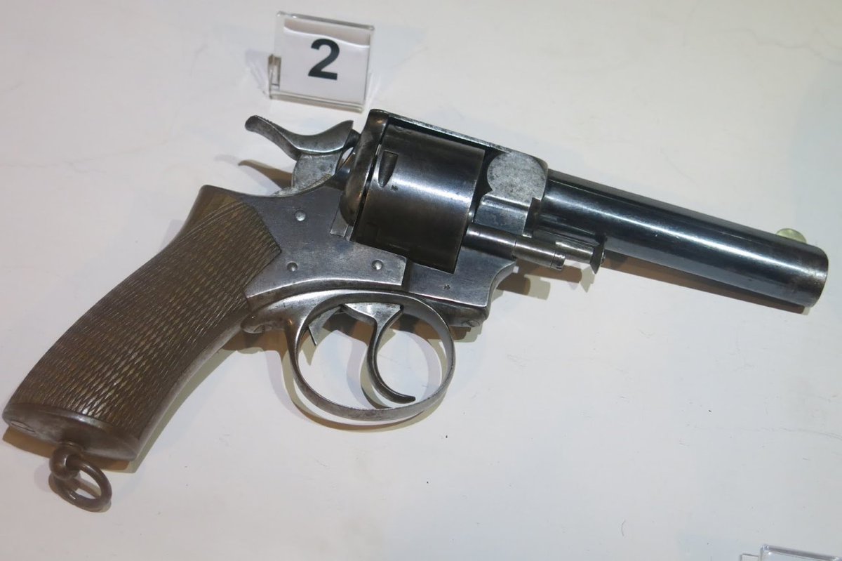 We're lucky that Chard's revolver survives today!Chard's Webley Revolver on display at the Royal Engineers Museum. The pistol is marked 'Army & Navy C.S.L.' - denoting that Chard bought it from the Army & Navy Store Co-Operative Society Limited. 4/4 https://commons.wikimedia.org/wiki/File:Chard%27s_Webley_RIC.jpg