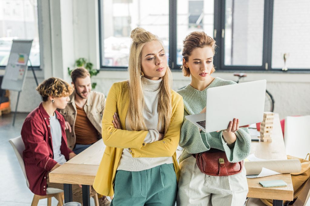 BisvueB's tweet image. Weekend Plans?  Register on BisVue (it's free!) On Monday we announce our business contest!  Recognition, Prizes and Much More!  #bisvue #b2b #saas #growth #businessplatform