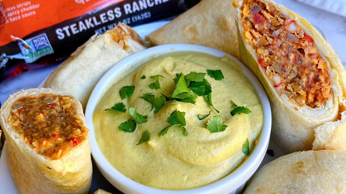 alphafoods's tweet photo. #Recipe 14/21: Burritos with Cashew Cheese Sauce 🧀 Follow along on our IG @AlphaFoods for daily quick and easy #meatlessrecipes that are sure to inspire your inner #chef!
Get cooking: https://t.co/8TsUYjA5BN
#veganizedmeals https://t.co/xl6JB34jNj
