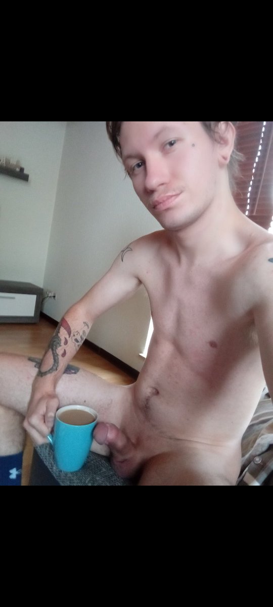 Sunnydaypeep1's tweet photo. anyone else enjoy some morning coffee? 😉😉 https://t.co/RfeC2AqDnx