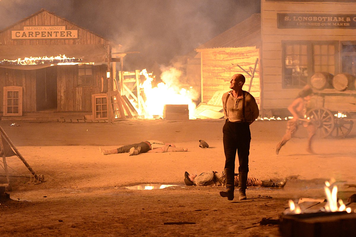 Season 2 is now arriving. 🚂 #HellOnWheels