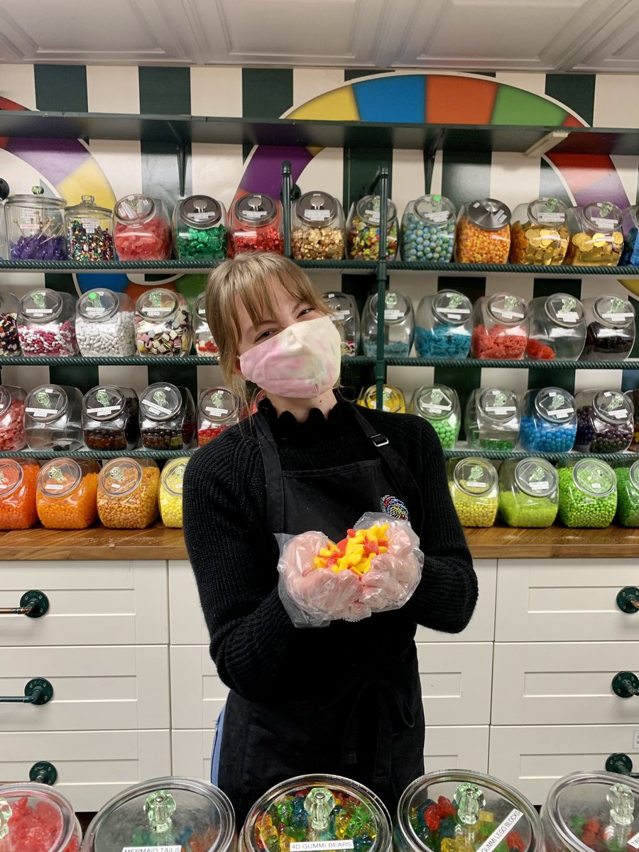 NaperNutsSweets's tweet photo. This week’s Employee Feature Friday is here! Meet Rachel!
Rachel brings lots of fun into the store everyday &amp; cooks some pretty great popcorn. 
Her favorite is our Chicken Feet Gummis! While they might look a little crazy, they’re super yummy. 🐔 https://t.co/X07ick63q2