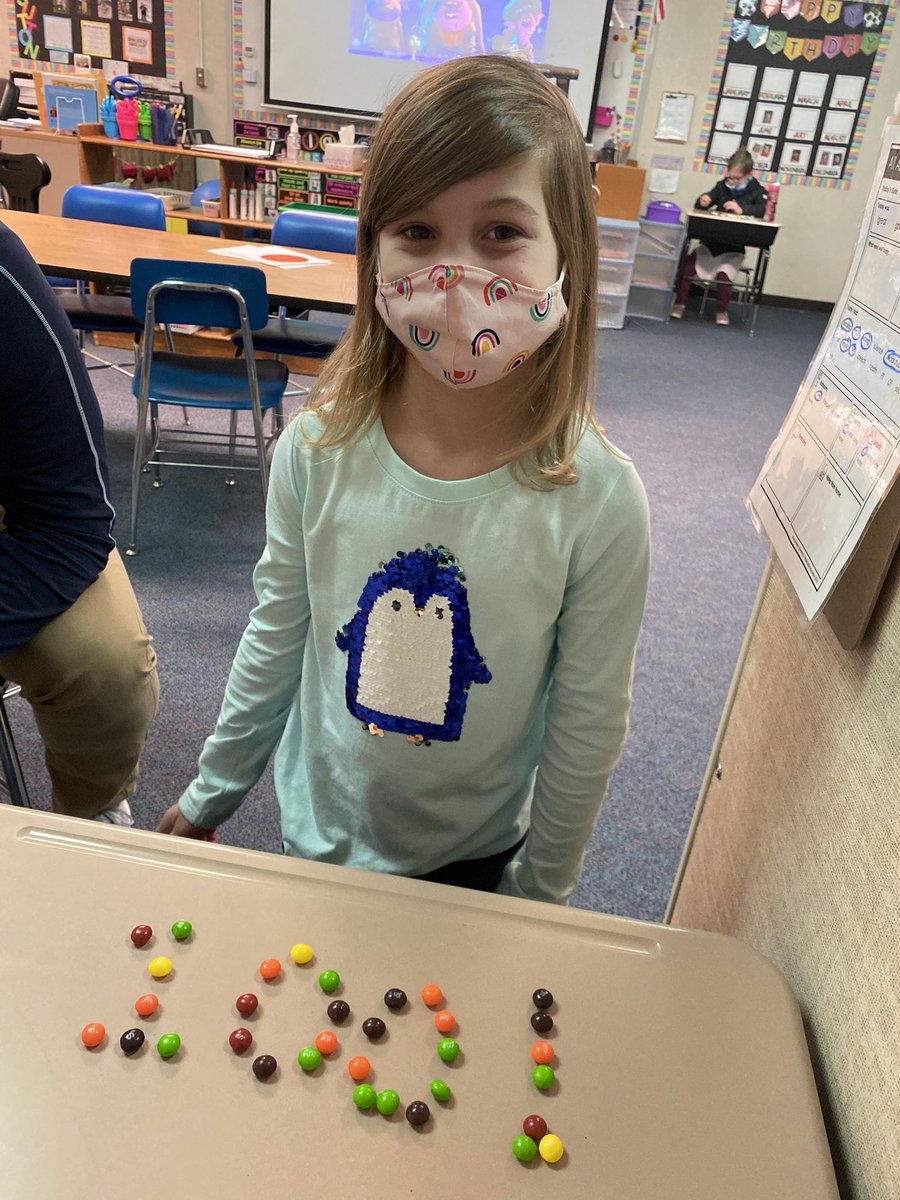 Happy 100 days of school!! <a href="/MillardPS/">Millard Public Schools</a> <a href="/jsutfin/">@jsutfin</a> #ilovepublicschools #ilovemyjob