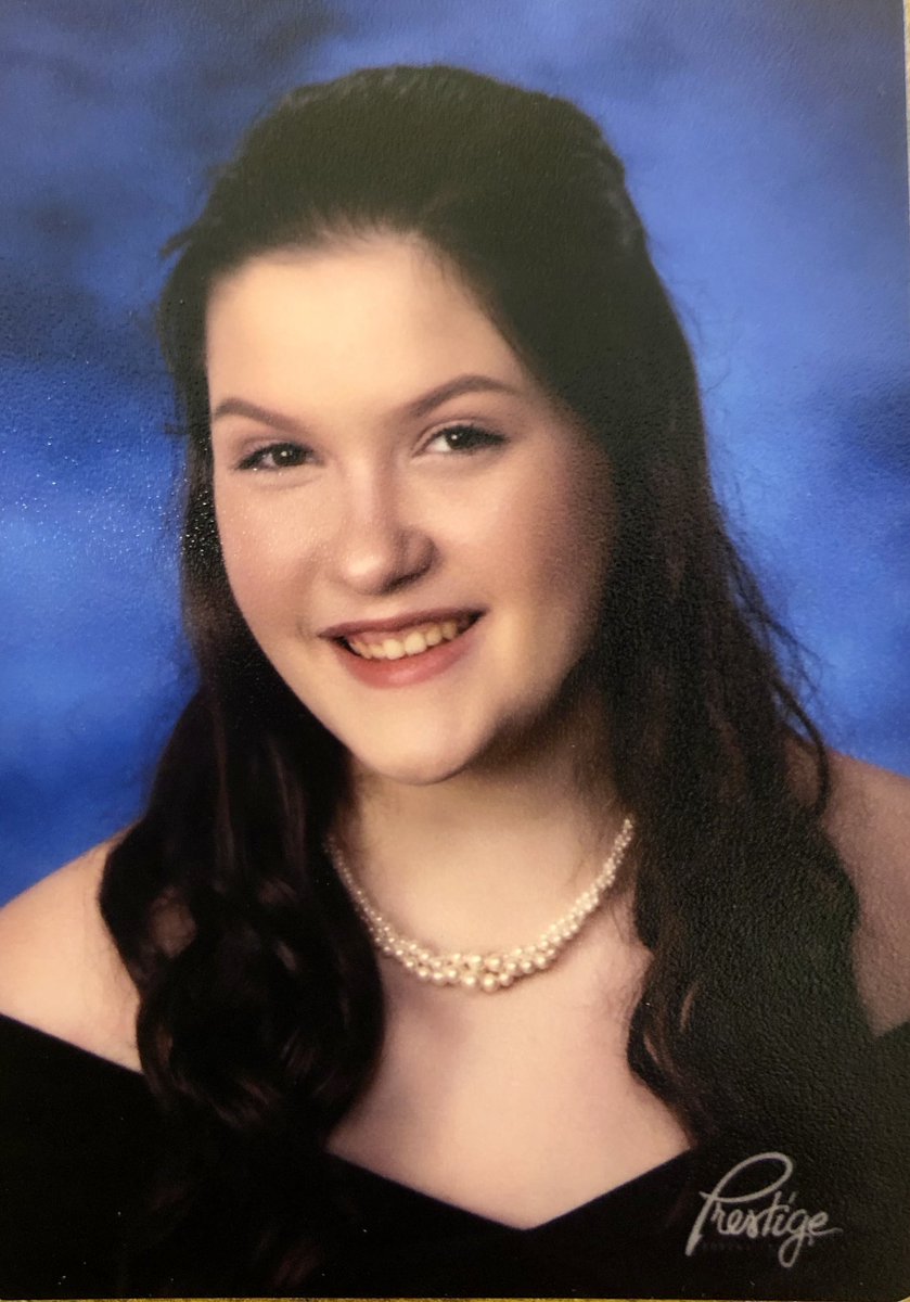 G_landMusic's tweet photo. Congratulations to GHS Senior Morgan Dempsey! She was chosen for the All Eastern Mixed Choir (held virtually this year.)This is a huge honor that involves the very best student musicians from the eastern United Satates. We are so proud of you Morgan! @ghsch0ir @GuilderlandCSD https://t.co/PR1CFEBudS