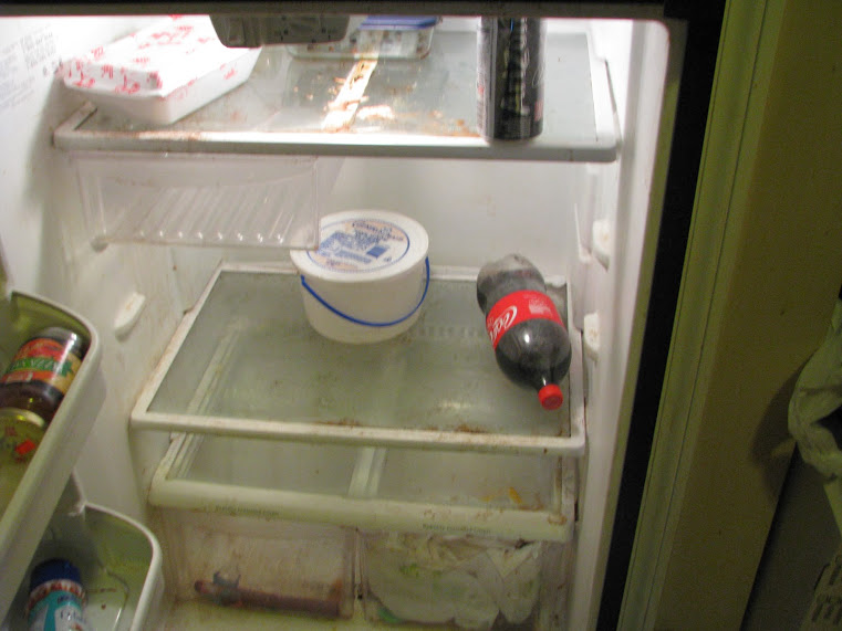 BREMERTON—Work Fridge Unvisited Since March 2020 Discovered to be Full of Entombed, Rotting Food https://t.co/KOxjXjKef4