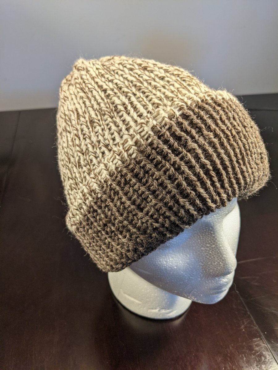 moonbasecrafts's tweet photo. Gray Wool Hat and Infinity Scarf Set - Masculine Wool Accessory Set - Reversible Hat - Warm Winter Gifts - Tweed and Gray Knit 

https://t.co/W9QrGCI0M8 

#knit #handmade #winter #male #masculine https://t.co/orqkLyxZdN