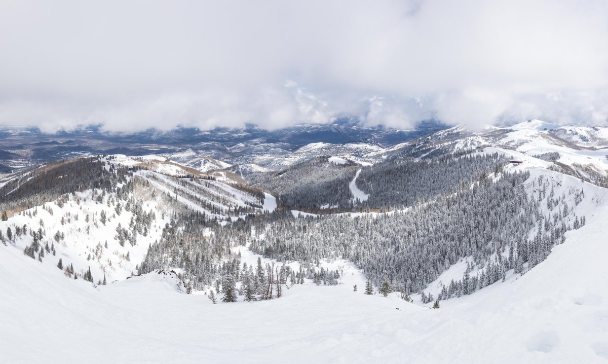 VailResorts's tweet photo. As a company committed to combating climate change, we applaud @POTUS decision to reenter the U.S. into the Paris Agreement. Climate change is one of the most serious issues facing not only the ski industry, but the world, and progress requires global cooperation. https://t.co/iTFZUyhNO8