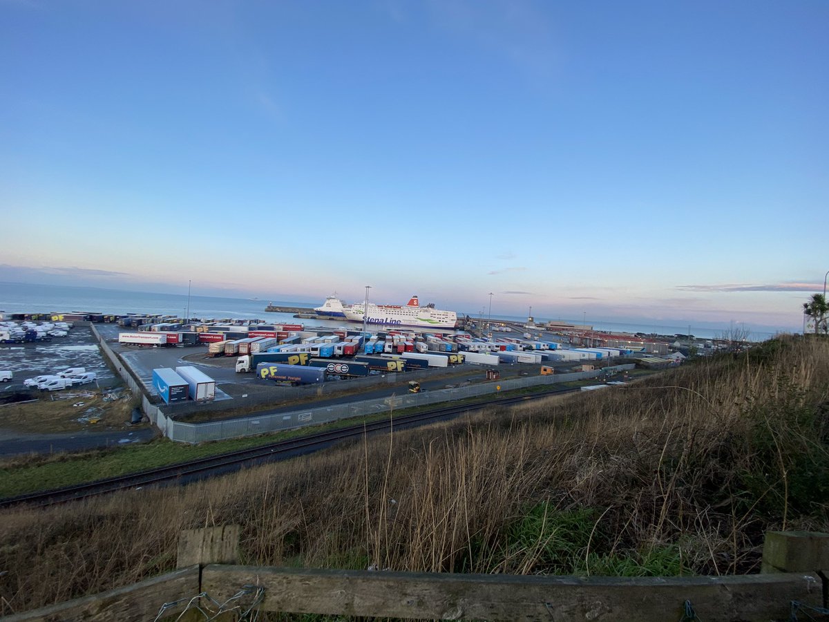 Another busy day @Rosslare_Euro @stena_rosslare @DFDSGroup #Wexford #rosslareharbour