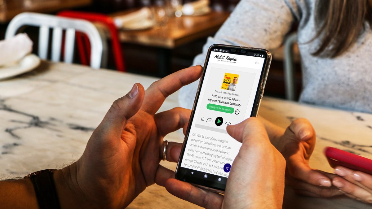 o3world's tweet image. Listen in as Tim Breslin and @NeilCHughes of the #TechTalksDailyPodcast chat about the impact of COVID-19 on #DigitalTransformation and #BusinessContinuity
o3w.in/3mmHO38