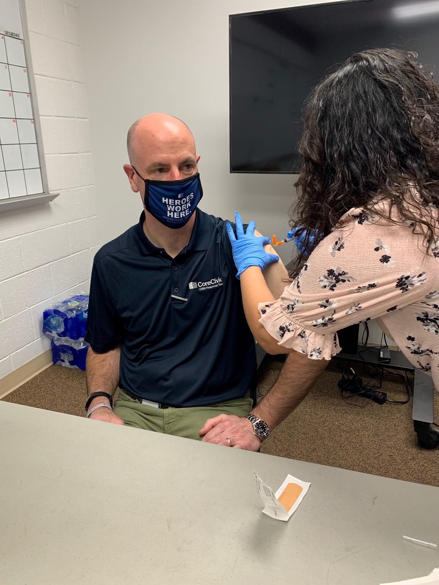Corecivic Good News Corecivic Ceo Damon Hininger And Chief Operations Officer Patrick Swindle Joined Front Line Heroes At Our Central Arizona Florence Facility In Az To Receive Their Covid19 Vaccination