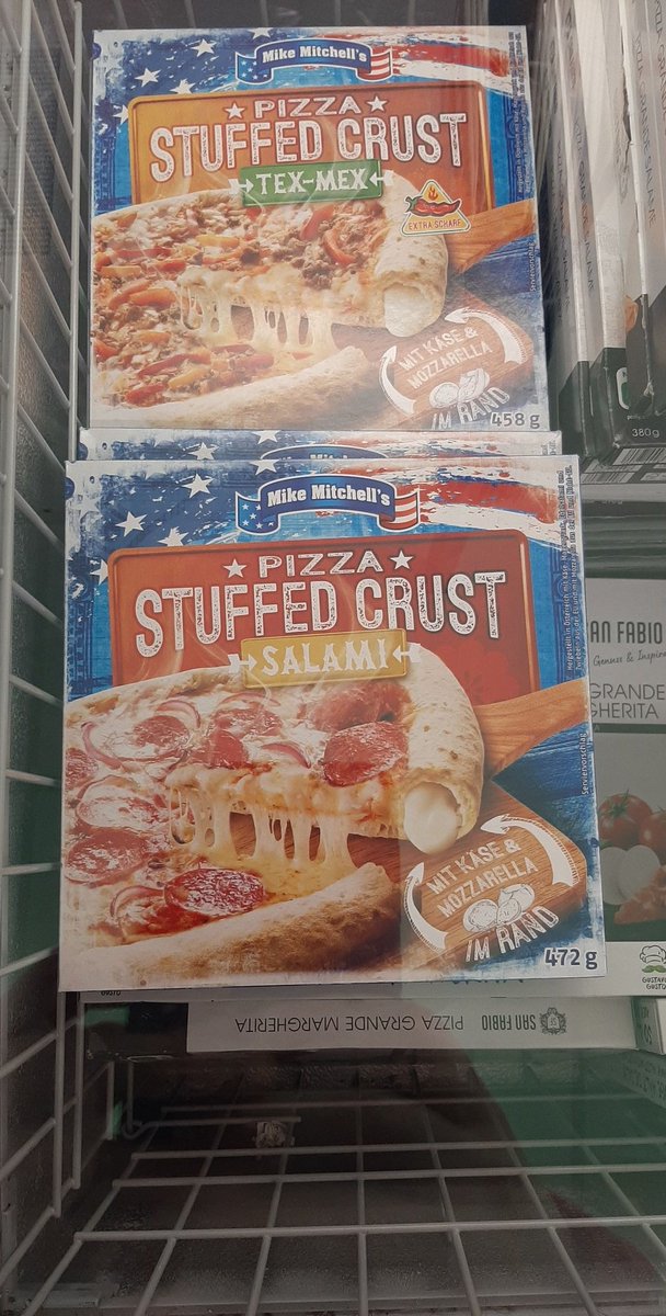 AttilaKiltmann's tweet photo. Pizza war nicht soo gut, aber die Idee ist geil (und leider nichts neues). BITTE in gut nachmachen 🙏🧀 Wünsche ich mir seit Jahren 😔 @DrOetkerPizzaDE #cheesycrust #cheesecrust #cheesycrustpizza #pizza https://t.co/2nAciRWtGS