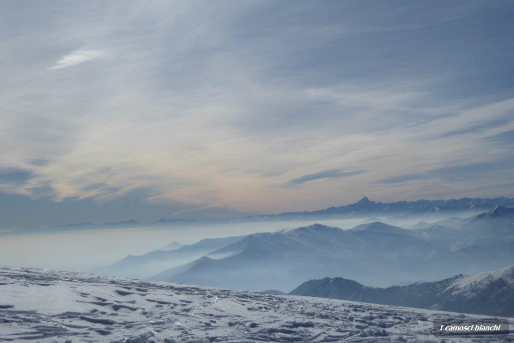 serpilloc's tweet image. Non si è mai troppo vecchi per fissare un nuovo obiettivo o per sognare un nuovo sogno.

You are never too old to set another goal, or to dream a new dream.

C. S. Lewis