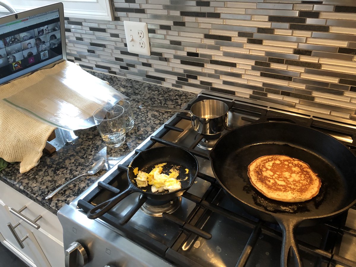 IDEALabA2STEAM's tweet image. In the kitchen with my 2nd grade students today creating reversible and irreversible changes in matter.  @A2STEAM