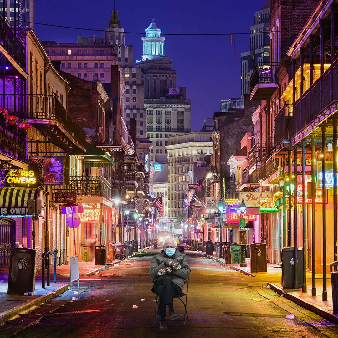 Razzoos_Cajun's tweet photo. Calm down Bernie, Mardi Gras is almost here...
#grumpychic #feelthebern #mardigras #razzooscajun https://t.co/CMMtaiDtJz