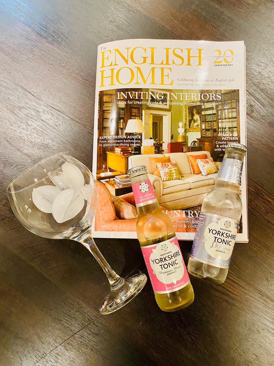 YTonics's tweet photo. Friday Night Feels here at Yorkshire Tonic HQ. Sit back, relax and enjoy 🥂@EnglishHomeTeam #Yorkshire #Winternight https://t.co/wC9Zpf1Imw