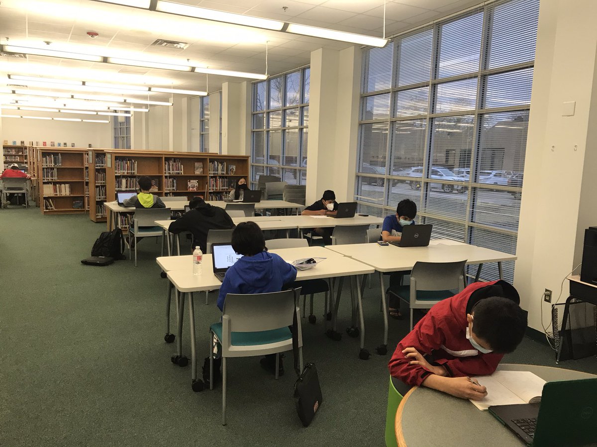 Mathcounts practice competition! It’s Friday afternoon, and these amazing Dragons just started a math competition 💚 ✏️ 📝 💚! <a href="/EubanksDragons/">Eubanks Intermediate</a>