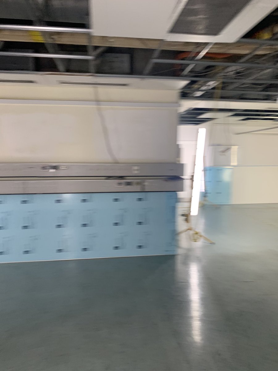 johntye4's tweet photo. Not enough beds this has been like this for months https://t.co/nyIj1SvXNc